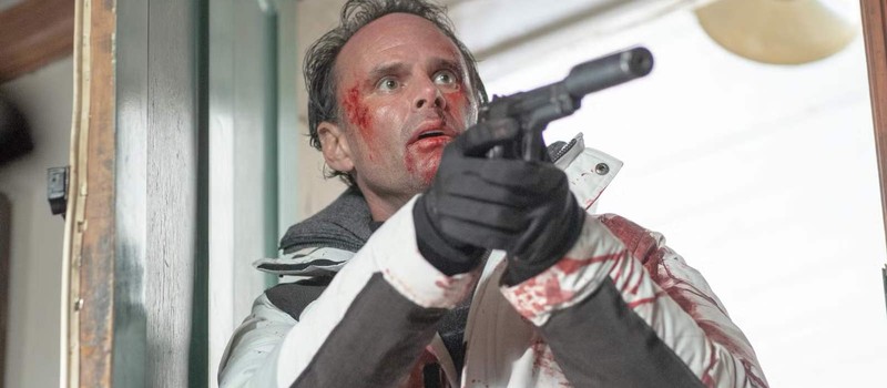 Уолтон Гоггинс очнется без памяти в в залитом кровью доме в комедийном боевике Mister