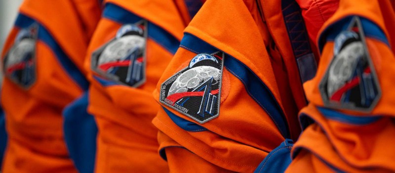 Астронавты NASA впервые взяли iPhone в космос и уже снимают видео