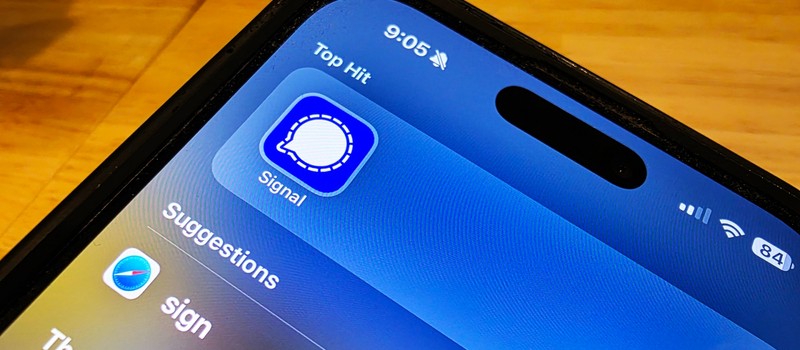 Apple закрыла дыру в iPhone, через которую ФБР читало удалённые сообщения Signal