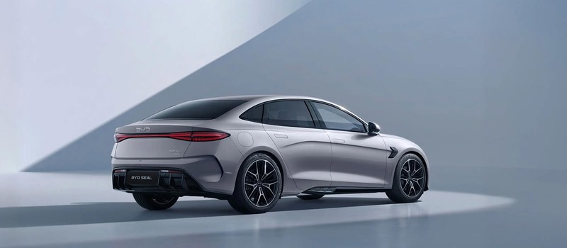 Продажи бензиновых автомобилей в Китае рухнули на 37% на фоне роста цен на топливо