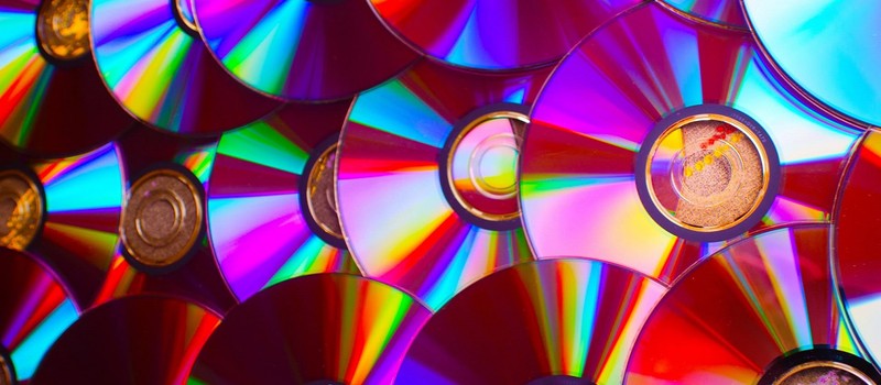 Пока Sony отказывается от физических дисков для игр, продажи компакт-дисков в США растут на 16%