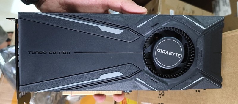 Модифицированные RTX 2080 Ti с 22 ГБ памяти появились на eBay за 500 долларов для энтузиастов локального ИИ