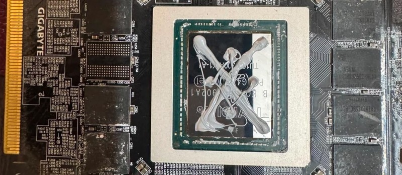 Замена термопасты подняла FPS на RTX 2080 Ti почти вдвое и сбила температуру хотспота на 10 градусов
