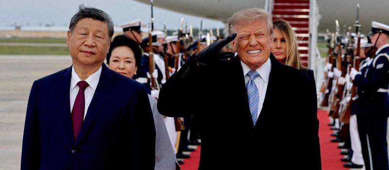 Трамп переименовал ИИ в "Супер-интеллект" и заявил, что все проблемы безопасности может решить "сильный и умный президент США"