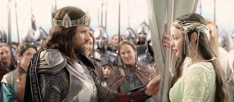 Фанаты до сих пор в восторге от игры Хьюго Уивинга во время свадьбы Арагорна и Арвен во "Властелине колец"