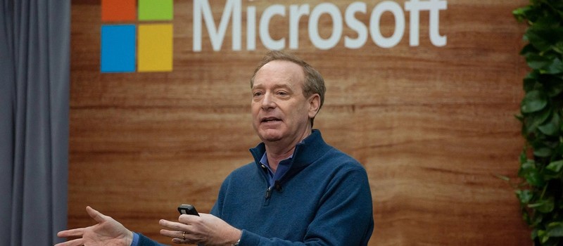 Президент Microsoft заявил, что ИИ регулируют слабее молока и стиральных машин