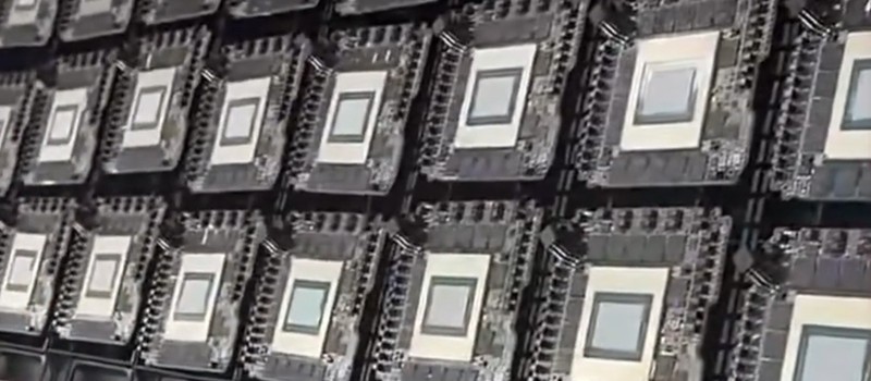 Сотни новых RTX 5090 разбирают на китайском заводе ради ИИ-серверов