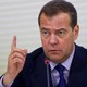 Дмитрий Медведев предложил пиратить игры, кино и софт