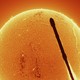Фотограф сделал 1,7 миллиона снимков ради одного идеального кадра с самолётом на фоне Солнца