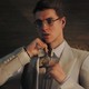 Для многих игроков в 007 First Light самой сложной и удачной механикой оказалась не перестрелка, а завязывание галстука-бабочки