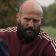 Джейсон Стейтем снова спасает мир в трейлере "Пчеловода 2"