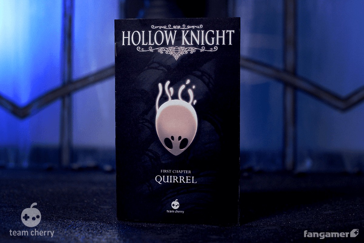 Коллекционер hollow. Hollow Knight коллекционное издание. Hollow Knight коллекционер и рыцарь. Коллекционка Hollow Knight. Коллекционер Холлоу Найт.