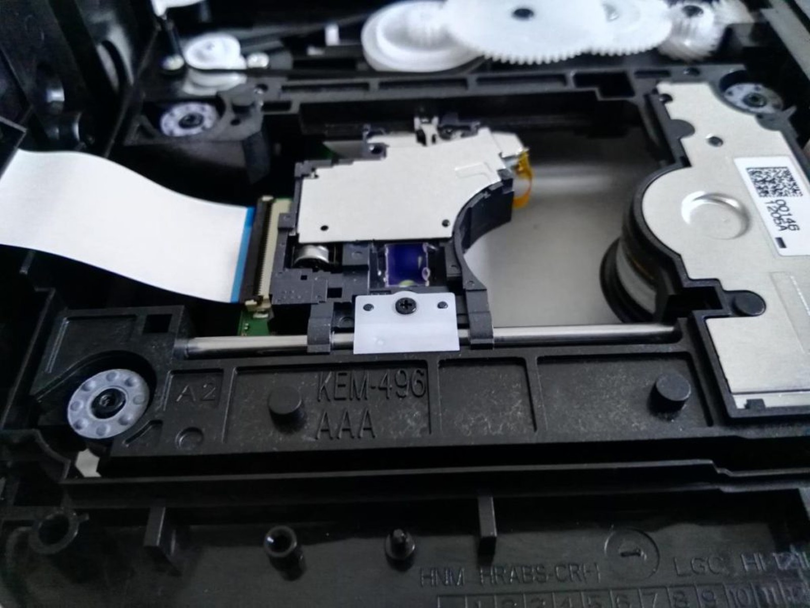 Разбор playstation 4. Дисковод ps4 Slim. Ps4 Slim Disassembly. Sony ps4 bd привод. Sony ps4 сборка DVD привода.