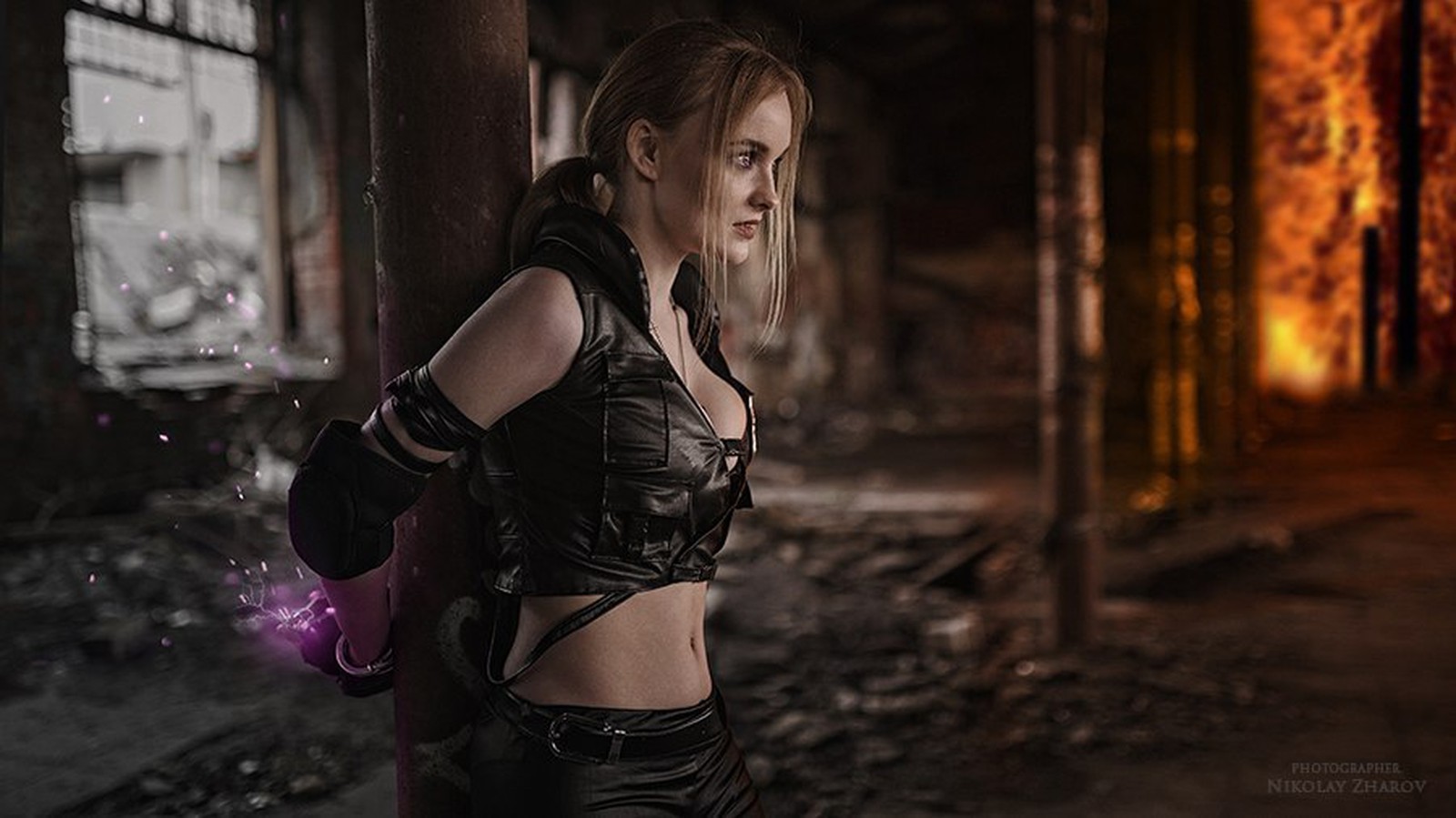 Sonya. Mortal Kombat Соня. MK 9 Соня блейд Cosplay. Карли Бейкер Соня блейд. София Летяго Соня блейд.