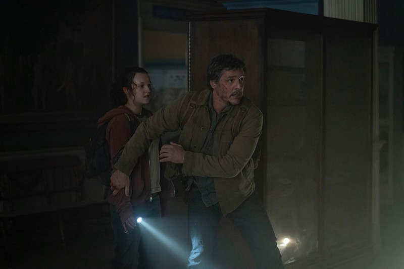 Зараженный, Джоэл и Элли на кадрах второго эпизода The Last of Us